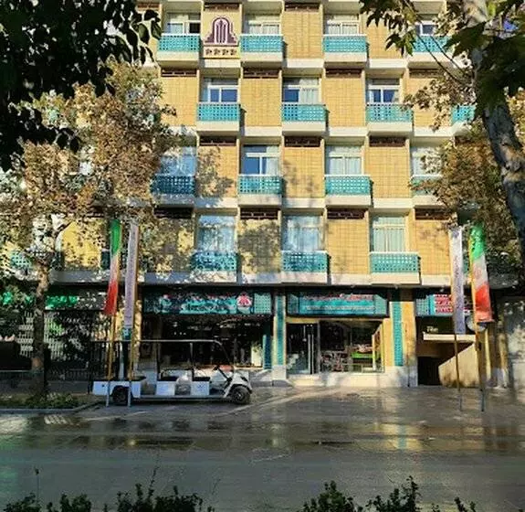 هتل Parsian Ali-Qapu