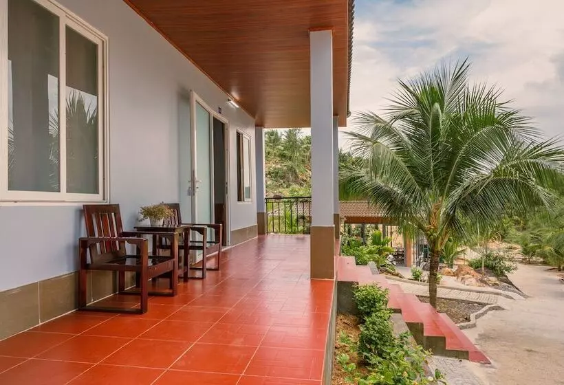 هتل Phu Quoc Hills Bungalow