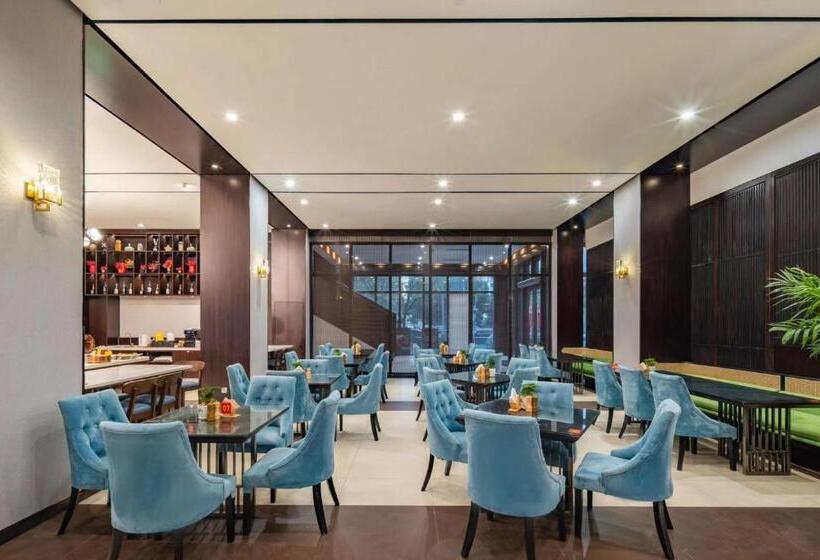 Hotell Urcove By Hyatt Shanghai Jinqiao Centre