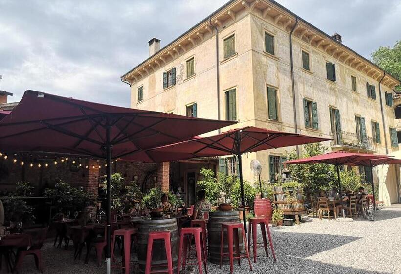 בית מלון כפרי Villa Calicantus