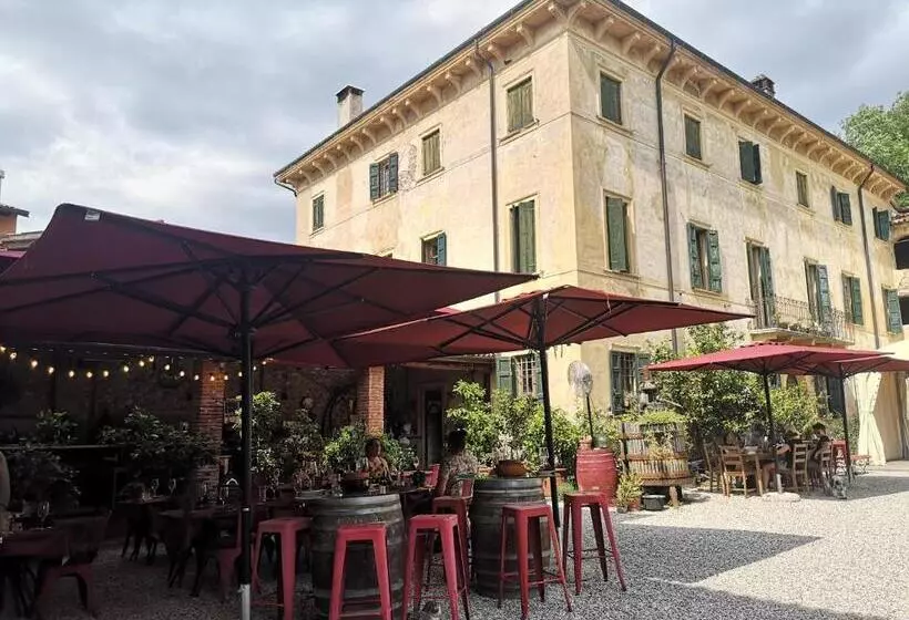 هتل Villa Calicantus