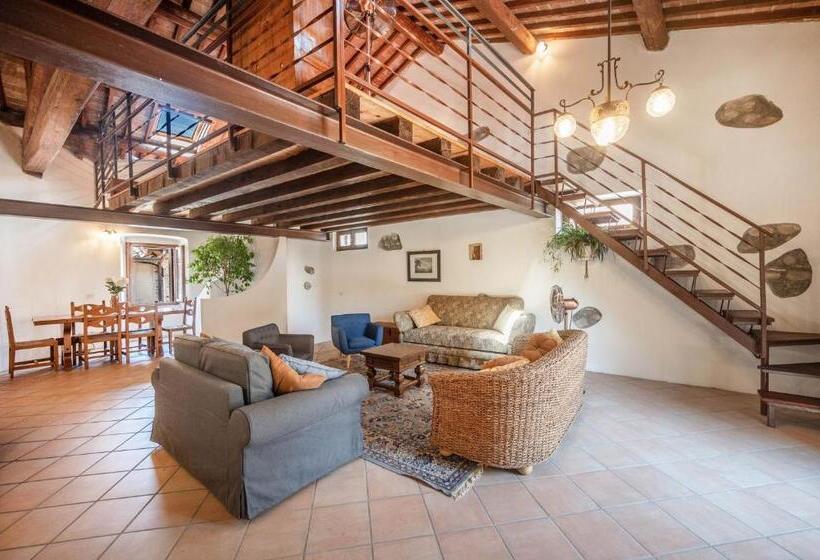 בית מלון כפרי Villa Calicantus