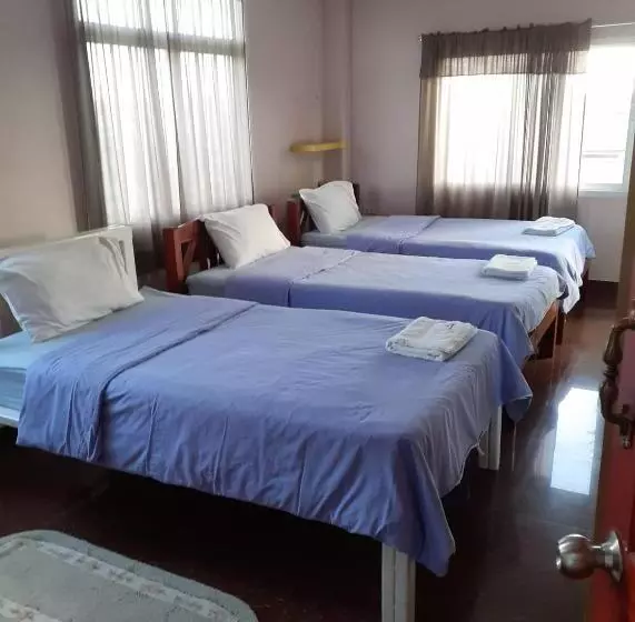Hotelli Baansuwanna