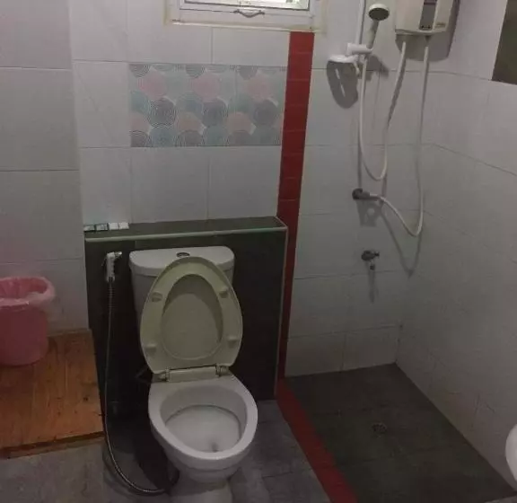 Hotelli Baansuwanna