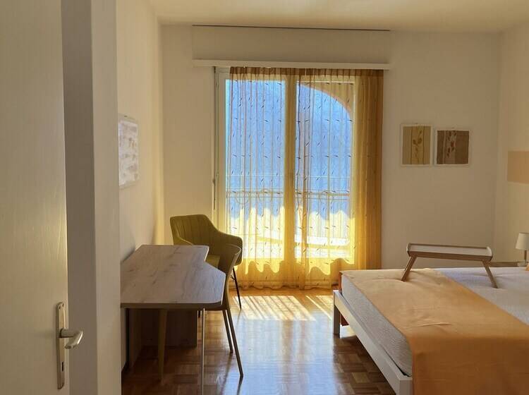 بنسيون 76thelakehouse