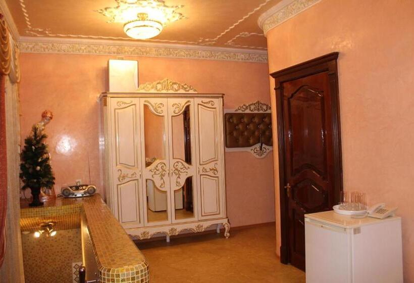 Пансион Ceasar