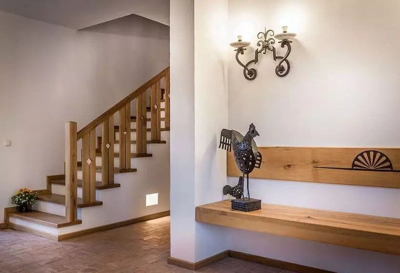 ペンション Hanul Vatra