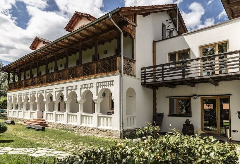 膳宿费 Hanul Vatra