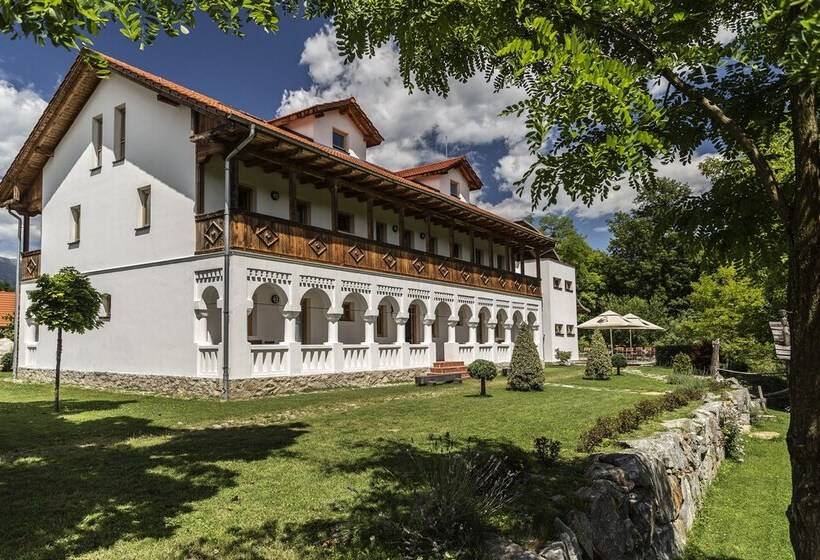 膳宿费 Hanul Vatra