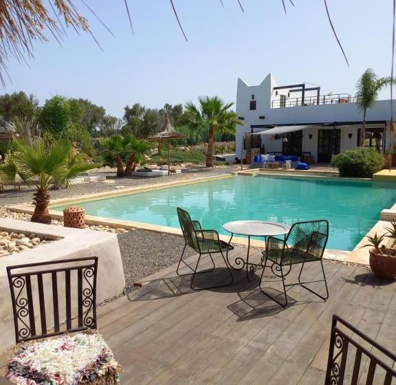 پانسیون Les Jardins De Silona, Piscine Chauffée