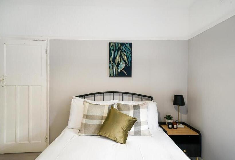 بنسيون Pitshanger Hububb Stay