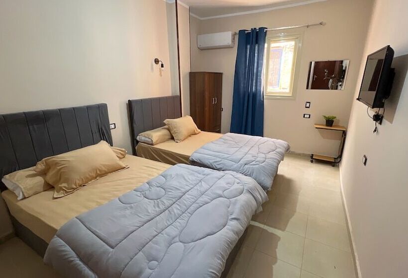 پانسیون Pyramids Road Guest House