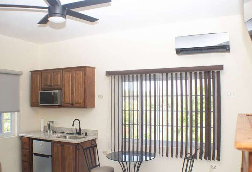 پانسیون The Vista Inn