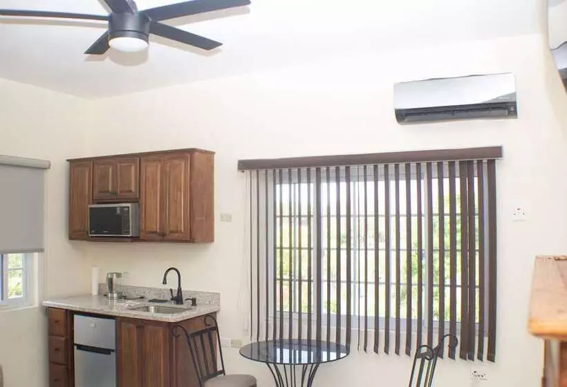 پانسیون The Vista Inn