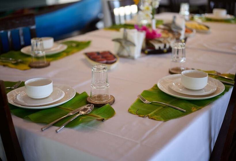 אתר נופש Seclude Kerala Marari Sands