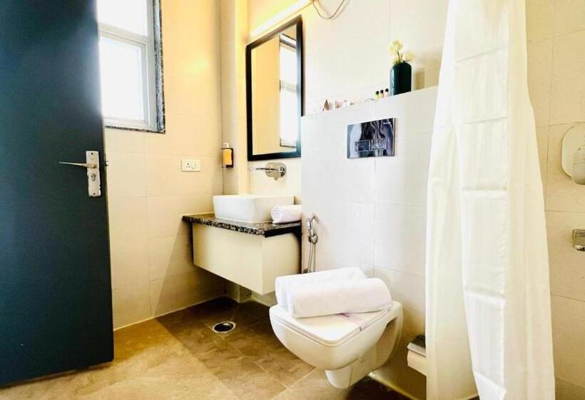 Zen Medicity   Hotel & Serviced Apartments Gurgaon