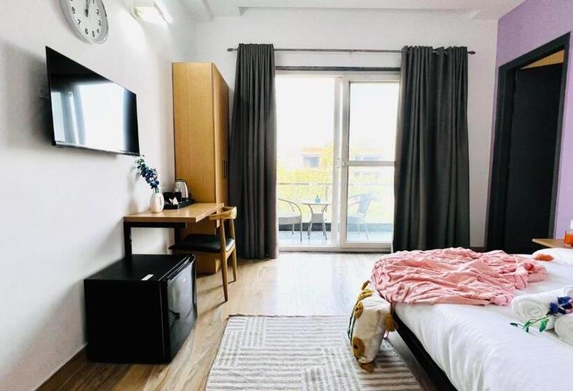 Zen Medicity   Hotel & Serviced Apartments Gurgaon