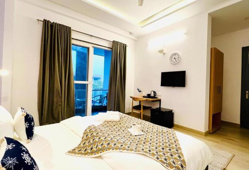 Zen Medicity   Hotel & Serviced Apartments Gurgaon