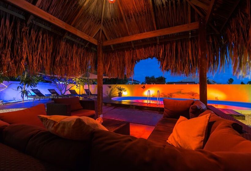 تختخواب و صبحانه Casa Trankilo