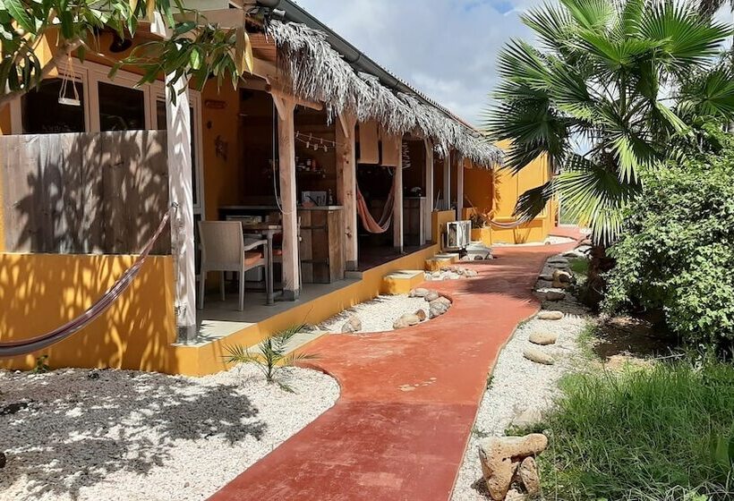 تختخواب و صبحانه Casa Trankilo