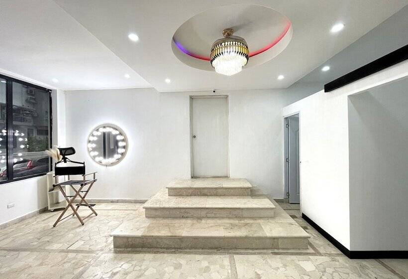 تختخواب و صبحانه H Mansion Recovery And Spa