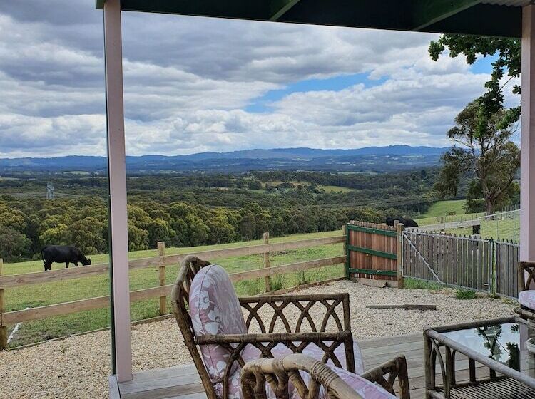 مبيت وإفطار Valley Views Bnb