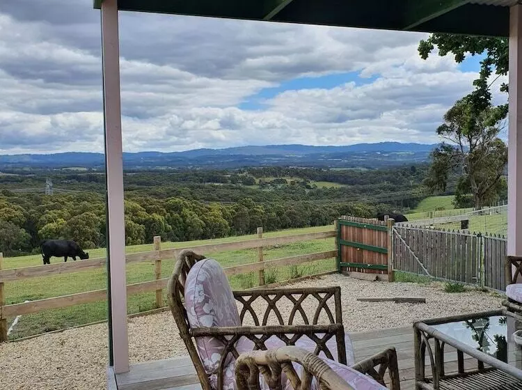 ベッドアンドブレックファースト Valley Views Bnb