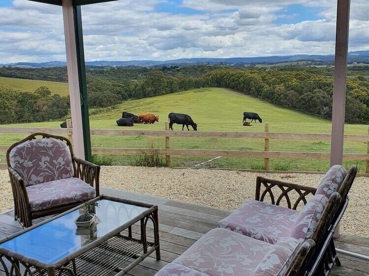 مبيت وإفطار Valley Views Bnb