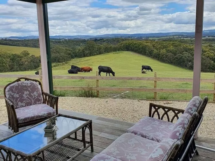 ベッドアンドブレックファースト Valley Views Bnb