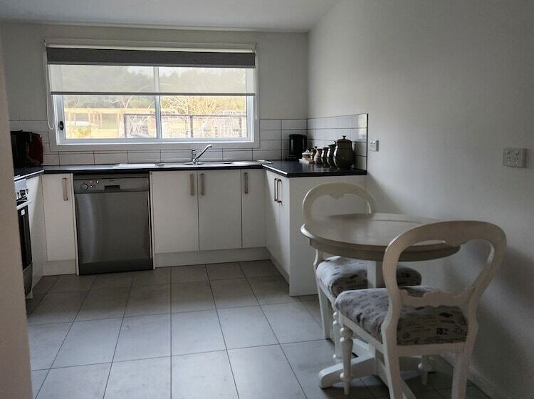 مبيت وإفطار Valley Views Bnb