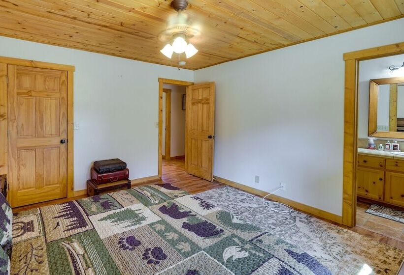 Big Bear Cabin Rental W/ Bbq: 11 Mi To Village!