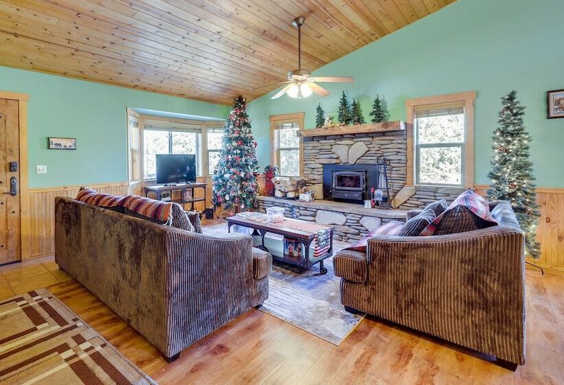 Big Bear Cabin Rental W/ Bbq: 11 Mi To Village!