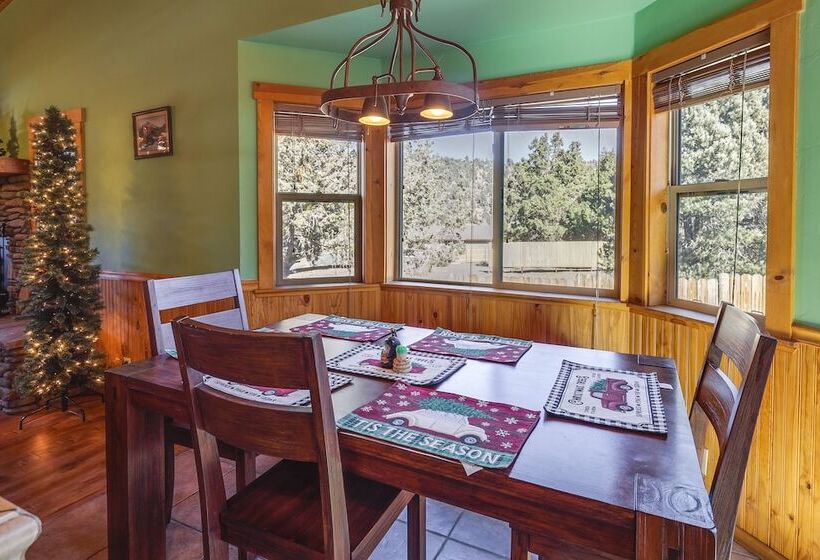 Big Bear Cabin Rental W/ Bbq: 11 Mi To Village!