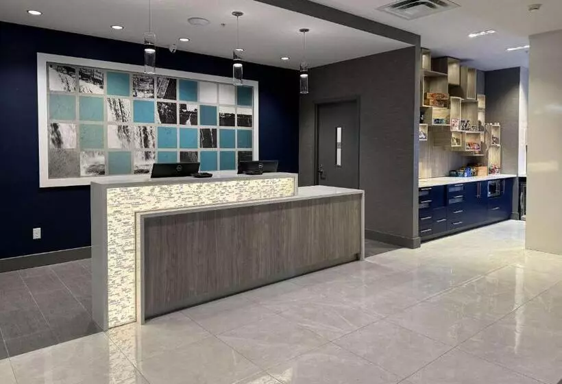 Cambria Hotel Niagara Falls