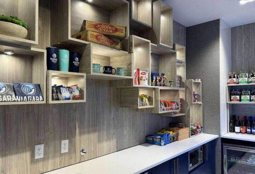 Cambria Hotel Niagara Falls