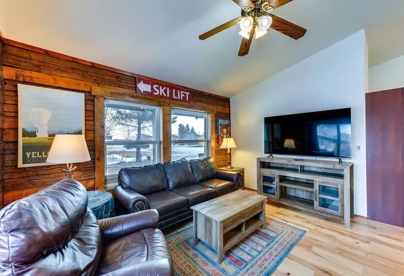 Charming Duplex W/ Patio: 12 Mi To Grand Targhee!
