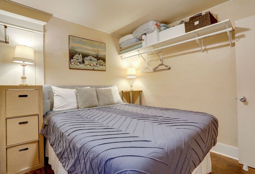 Walkable Seattle Getaway: 3 Mi To Downtown!