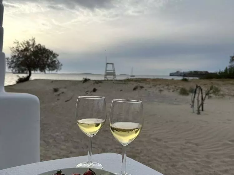 Flisvos Beach Apartments