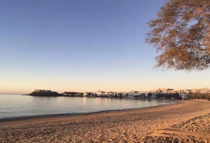 Flisvos Beach Apartments