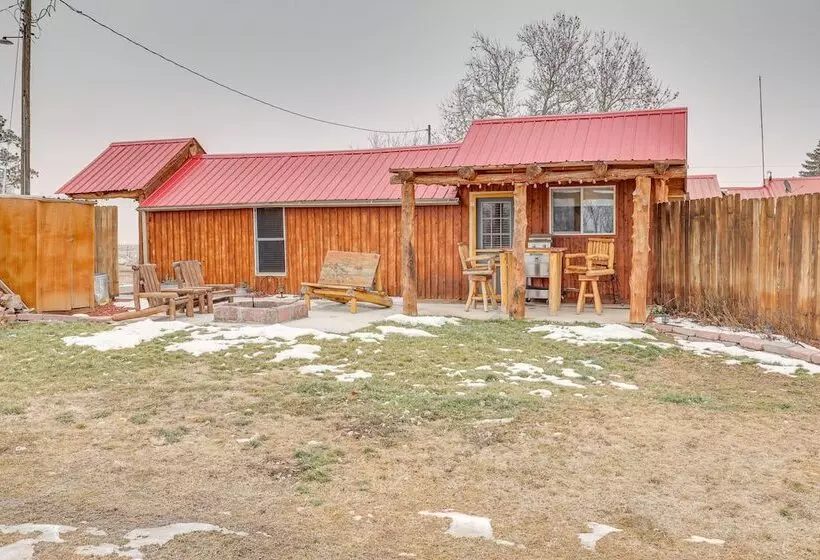 Glenvil Cabin W/ Gas Grill: Steps To Dock & Pond!