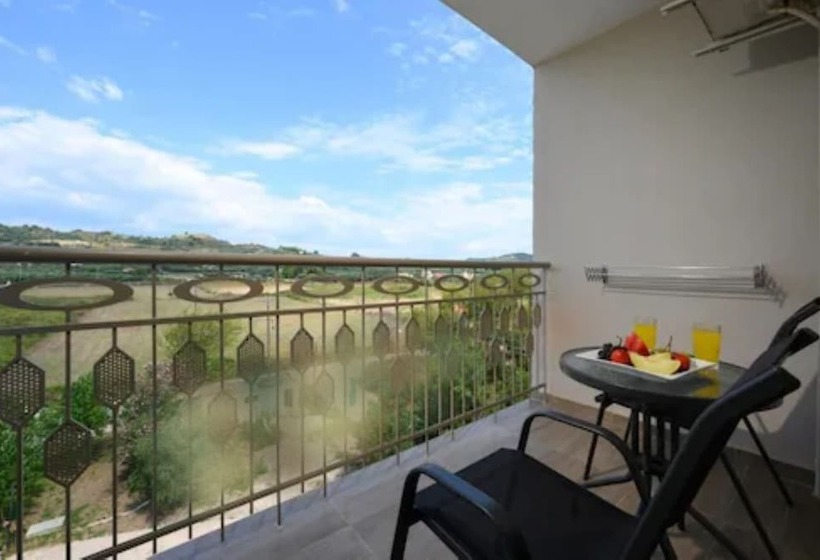 Отель Blue Water Resort