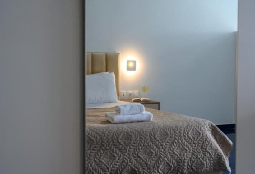 Отель Blue Water Resort