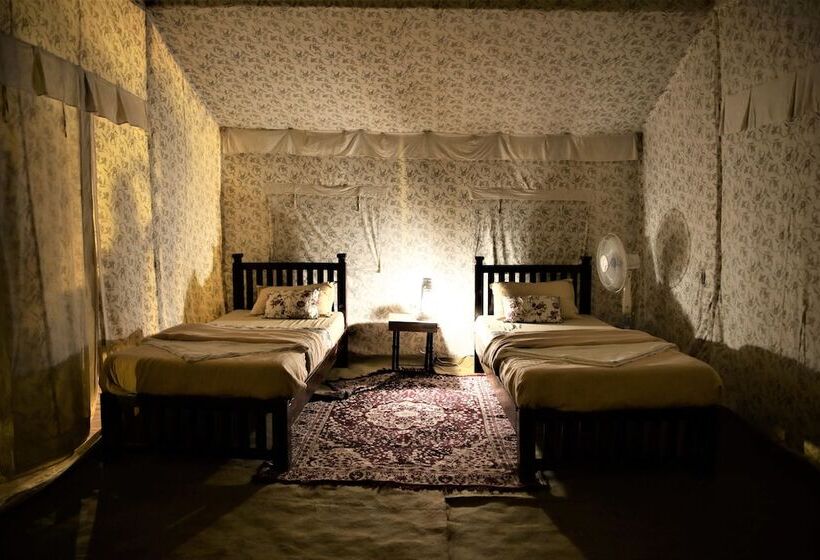 Отель Delta 105 A Military Themed Adventure Park