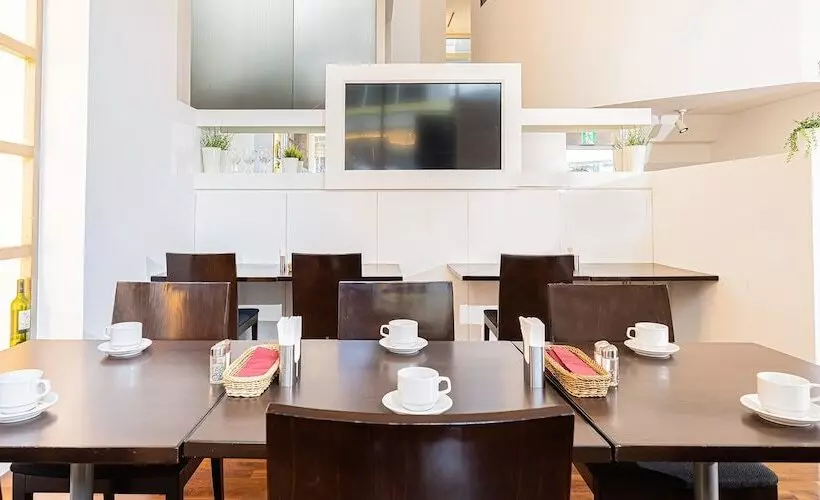 هتل Kanda Station