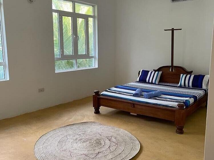 ホテル Sunrise Beach Villa