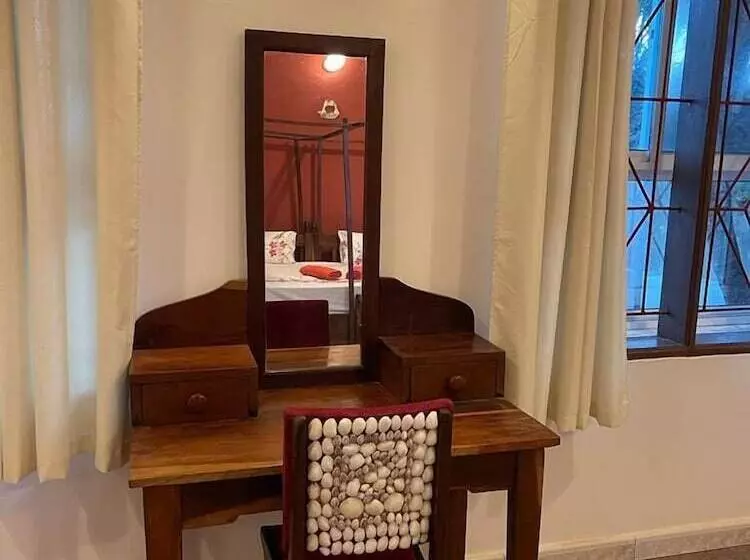 Hotelli Sunrise Beach Villa