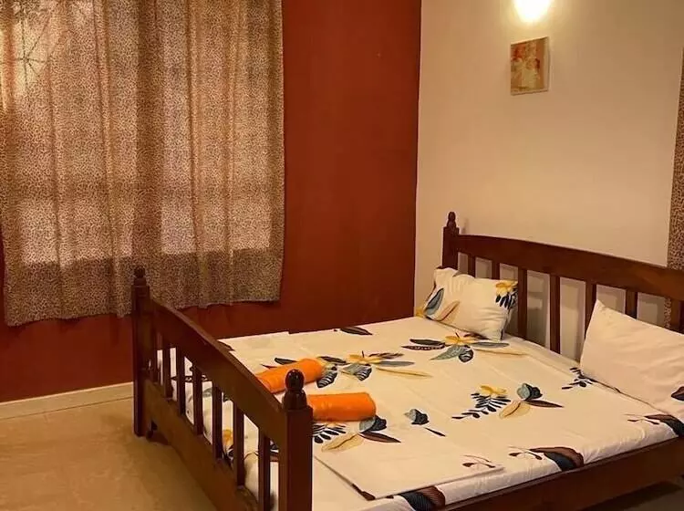 Hotelli Sunrise Beach Villa