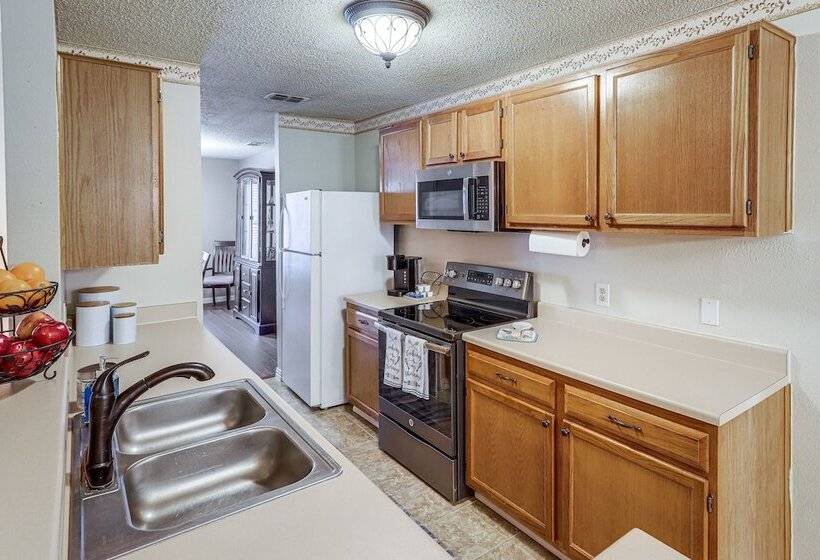 Killeen Home W/ Sunroom ~ 8 Mi To Fort Cavazos!