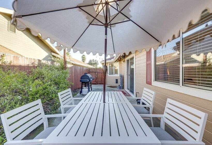 Lovely Templeton Home Near 200 Wineries!