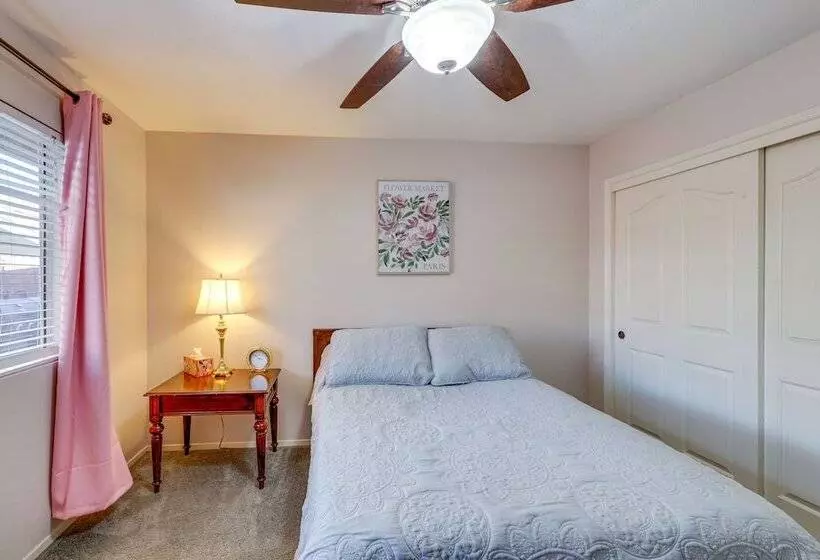 Lovely Templeton Home Near 200 Wineries!